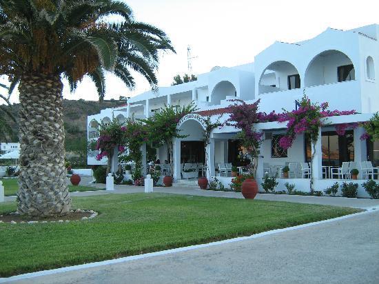 Mediterranean Hotel Karpathos Bagian luar foto